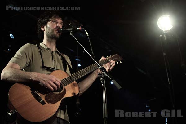 PIERS FACCINI - 2009-05-24 - PARIS - La Maroquinerie - 